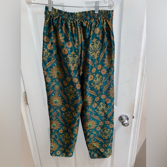 New with tags Anthropologie straight pants - Picture 5 of 5